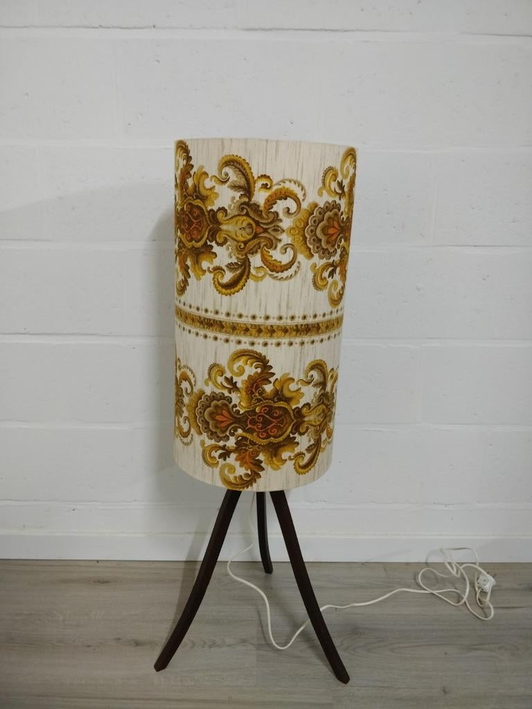 Vintage mid century vloerlamp | Zweeds design, Huis en Inrichting, Ophalen