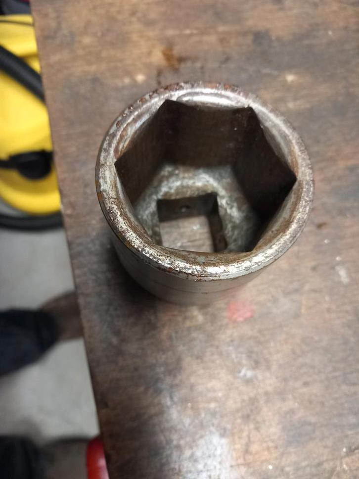 Douille 46 FACOM, Autos : Divers, Outils de voiture, Enlèvement ou Envoi