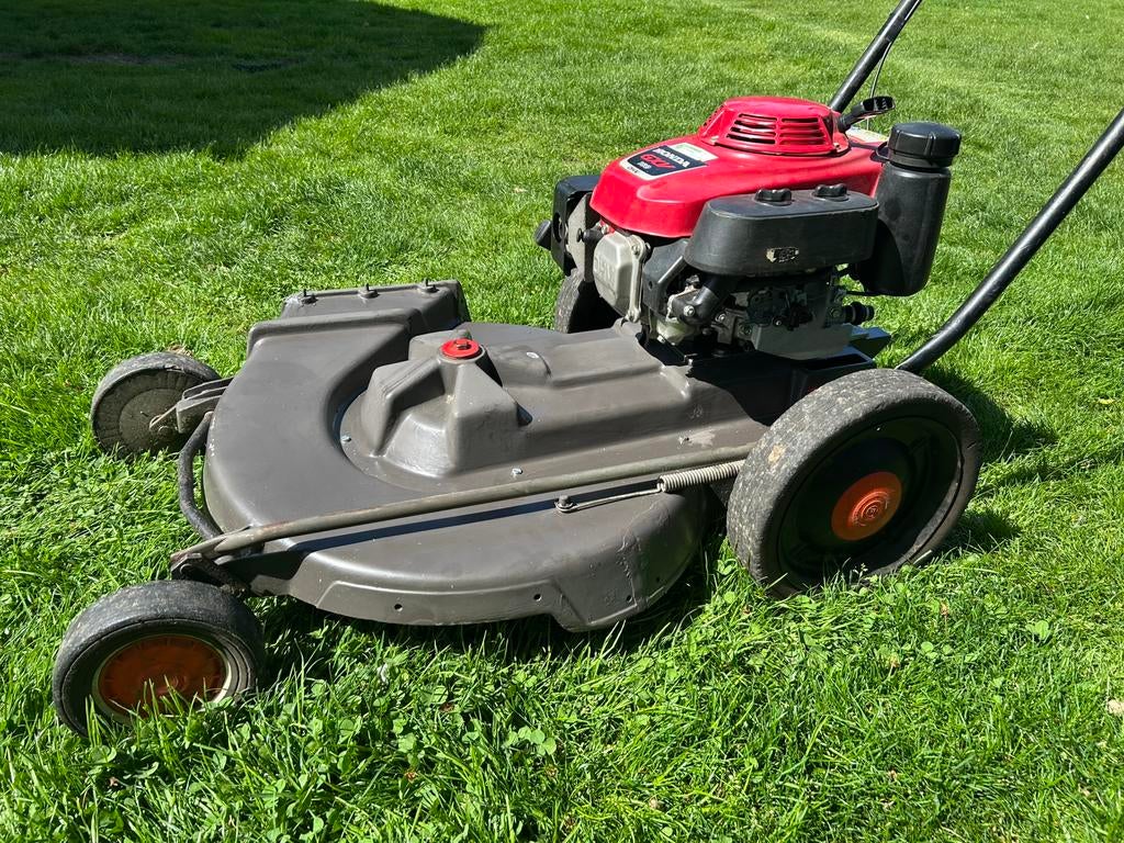 Victa ruwterrein maaier met Honda GX, bermmaaier, hoog gras, Ophalen, Cirkelmaaier, Zo goed als nieuw, Benzine-grasmaaier