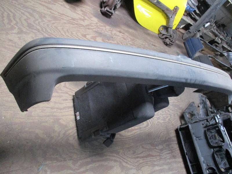 PARE-CHOCS ARRIÈRE Ford Fiesta 1989-1996 (89fb17k823), Utilisé, Arrière, Ford, Pare-chocs