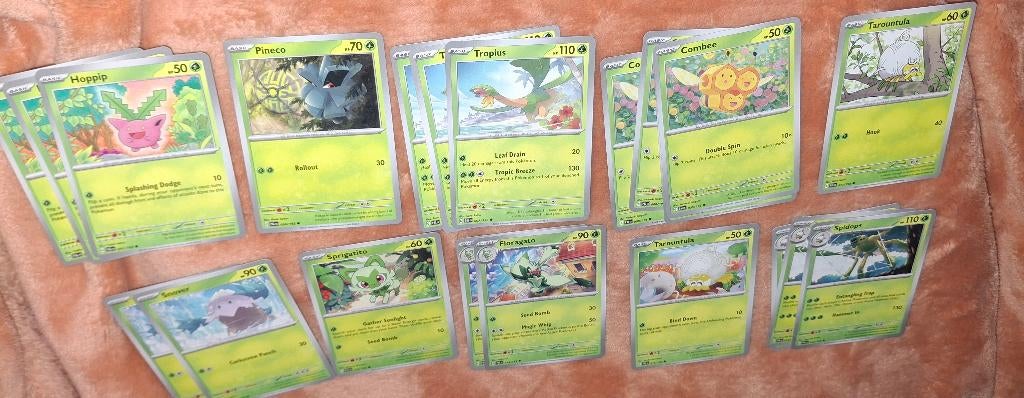 Paldea Evolved Pokémon kaarten te ruil, Hobby & Loisirs créatifs, Jeux de cartes à collectionner | Pokémon, Comme neuf, Plusieurs cartes