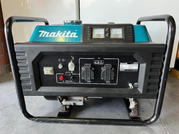 Groupe électrogène MAKITA peu servi, Bricolage & Construction, Générateurs, Comme neuf, Essence, Enlèvement