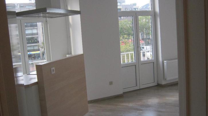 te huur 2 slaapkamer appartement, Immo, Appartements & Studios à louer, Province de Flandre-Occidentale, 50 m² ou plus