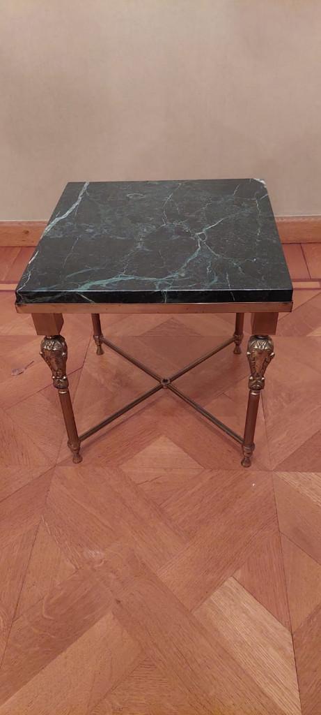 Vintage bijzettafeltje, Ophalen