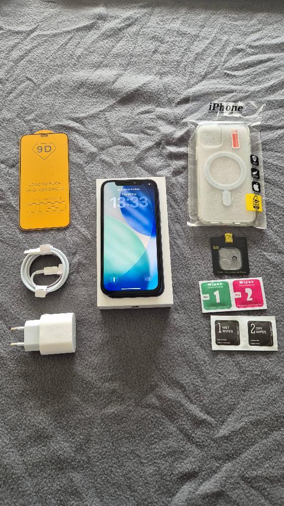 iPhone 12 64 Go noir avec Batterie Neuve, Télécoms, Téléphonie mobile | Apple iPhone, Comme neuf, 64 GB, iPhone 12, Noir, Enlèvement