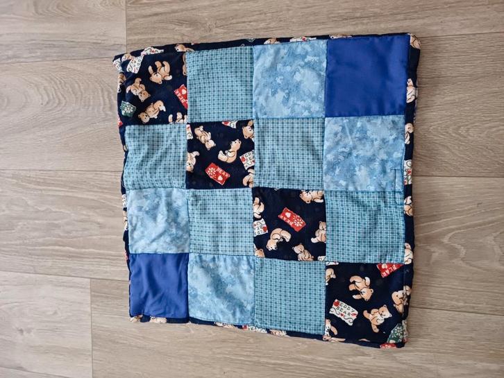 Zelfgemaakte kussensloop beren, Huis en Inrichting, Woonaccessoires | Kussens, Gebruikt, Ophalen