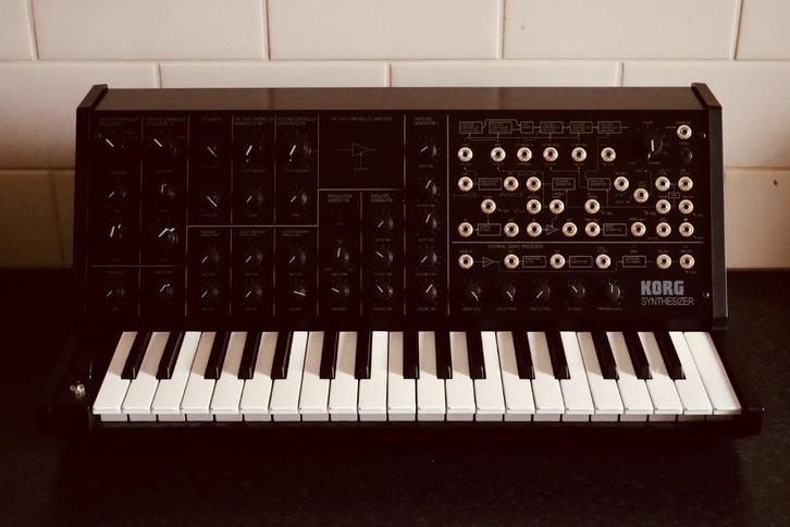 Korg MS-20 Mini with Decksaver, Muziek en Instrumenten, Overige Muziek en Instrumenten, Gebruikt, Ophalen of Verzenden