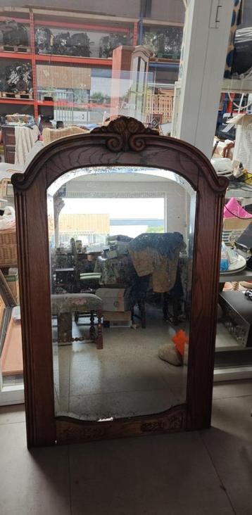 spiegel oud in eikenkader 81 x 136 glas gespot beschikbaar voor biedingen