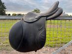 LJ DD springzadel 17inch MW boom, Dieren en Toebehoren, Paarden en Pony's | Zadels, Ophalen, Springen