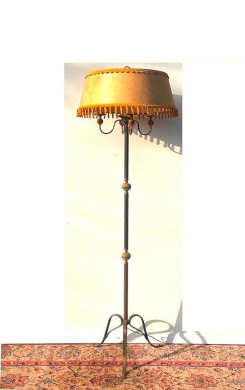 Lampe de sol Fabergé style * Vintage * 50s Vloerlamp, Antiquités & Art, Antiquités | Éclairage, Enlèvement ou Envoi