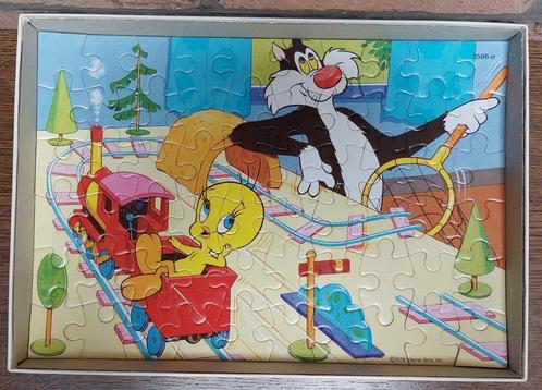 2 MB puzzels - Boerderij - Tweety & Sylvester - Als nieuw, Kinderen en Baby's, Speelgoed | Kinderpuzzels, Zo goed als nieuw, Meer dan 50 stukjes