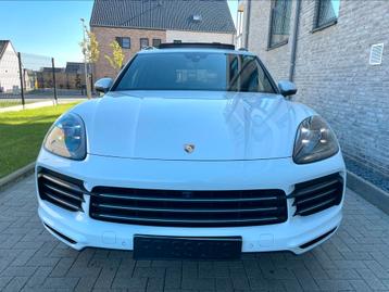 PORSCHE CAYENNE *3L essence  *utilitaire  * toit ouvrant  disponible aux enchères