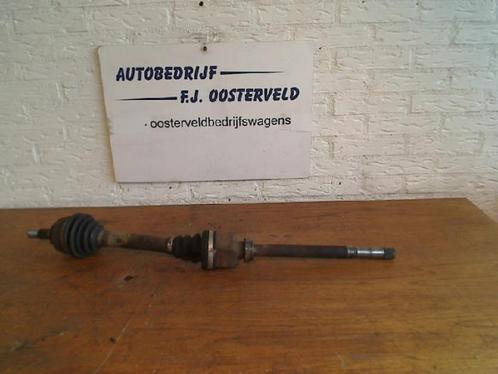 Aandrijfas rechts-voor van een Peugeot Partner, Auto-onderdelen, Remmen en Aandrijving, Peugeot, Gebruikt, 3 maanden garantie
