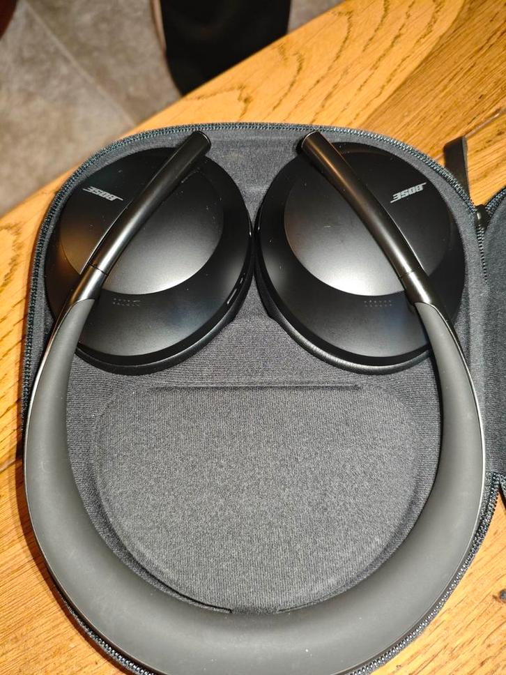 NIEUWE BISE HEADPHONE 700 koptelefoon, Audio, Tv en Foto, Hoofdtelefoons, Nieuw, Ophalen of Verzenden