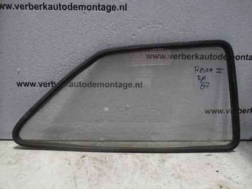 ZIJRUIT RECHTS ACHTER 3 deurs Ford Fiesta 2, Auto-onderdelen, Ruiten en Toebehoren, Ford, Gebruikt
