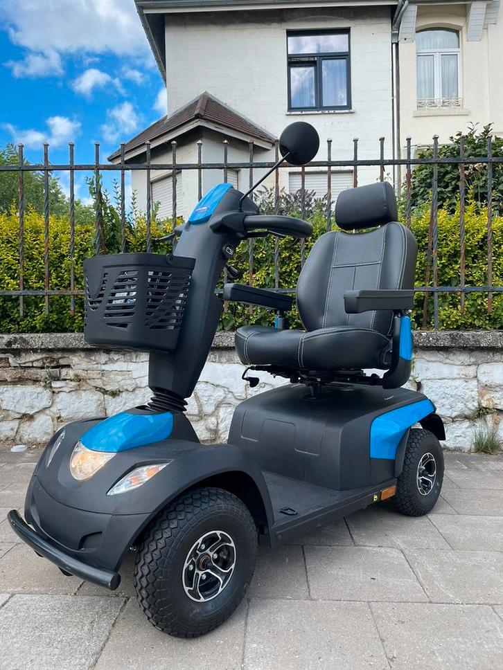 Scootmobiel Invacare Comet Pro elektrische scooter nieuwstaa, Diversen, Rolstoelen, Zo goed als nieuw, Elektrische rolstoel, Inklapbaar