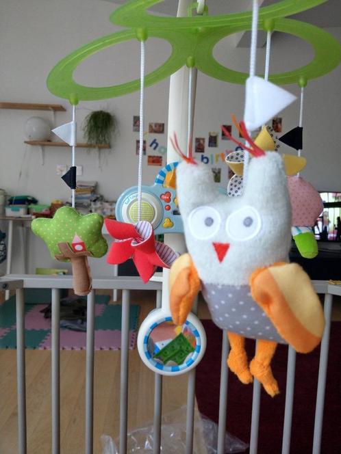 Mobiel voor park baby met muziek, Kinderen en Baby's, Speelgoed | Babyspeelgoed, Gebruikt, Mobiel, Met licht, Met geluid, Ophalen