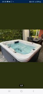 Zeer nette jacuzzi.  3 persoons., Ophalen of Verzenden, Zo goed als nieuw