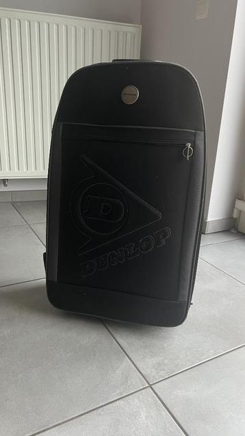 2 reiskoffers maat Large beschikbaar voor biedingen