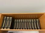 Volledige 17-delige Oosthoek encyclopedie 4e druk., Boeken, Encyclopedieën, Ophalen, Zo goed als nieuw, Complete serie
