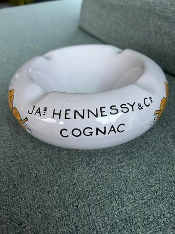 asbak in keramiek Hennessy & co cognac beschikbaar voor biedingen