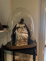 Oude grote ovale globe met lieve vrouw in was, Ophalen of Verzenden, Zo goed als nieuw