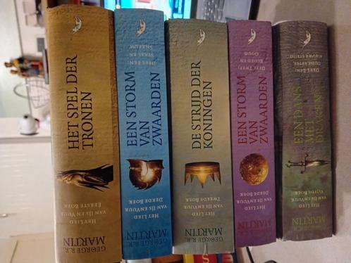 George r.r. martin het lied van ijs en vuur collectie, Boeken, Fantasy, Zo goed als nieuw, Ophalen of Verzenden