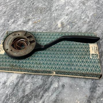 VW Type 3 NOS richtingaanwijzerschakelaar 61-67 stengel beschikbaar voor biedingen
