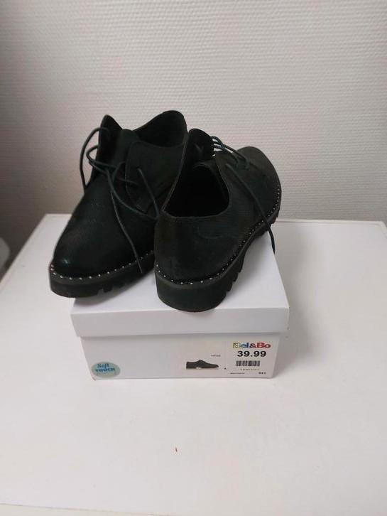À VENDRE UNE PAIRE DE CHAUSSURES  NOIRE  ... POINTURE 41.., Vêtements | Femmes, Chaussures, Neuf, Enlèvement