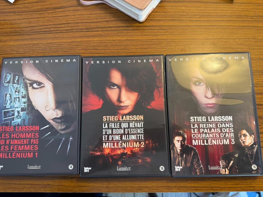 STIEG LARSSON, MILLENIUM 1, 2 EN 3, SET VAN 3 DVD'S, Cd's en Dvd's, Dvd's | Thrillers en Misdaad, Detective en Krimi, Verzenden
