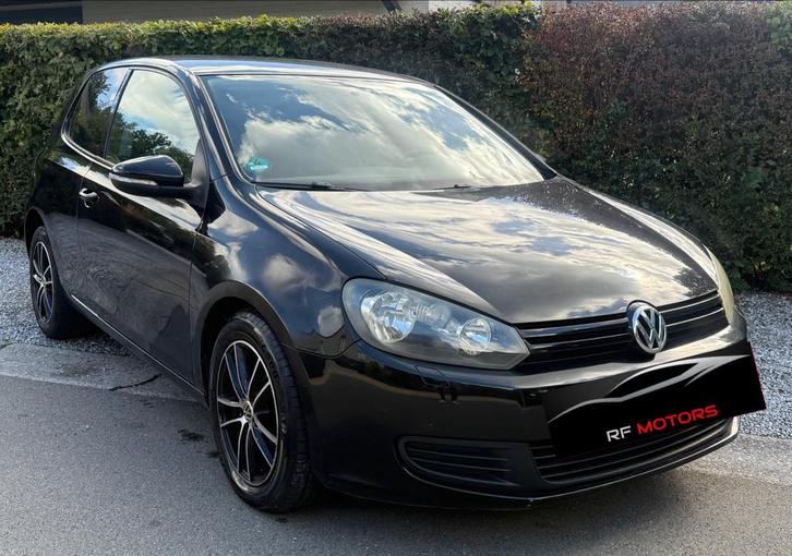 MAGNIFIQUE VW GOLF /1.4 ESSENCE/CLIM/CARPLAY /GARANTIE, Auto's, Volkswagen, Bedrijf, Te koop, Golf, Aangepast voor mindervaliden