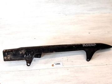 VTR1000F 1997 - 2006 Honda Kettingcover D1-59016 beschikbaar voor biedingen
