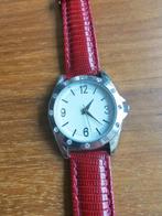 Horloge met rood lederen bandje dameshorloge uurwerk NIEUW!, Overige merken, Overige materialen, Leer, Polshorloge