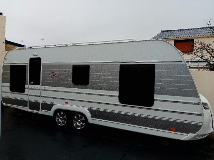 Tabbert bellini 620, Caravans en Kamperen, Caravans, Particulier, tot en met 2, 2000 kg en meer, Overige, Tabbert, Frans bed, Omvormbare zithoek