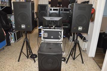 DISCO BAR COMPUTER BESTUURD. beschikbaar voor biedingen