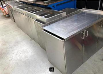 INOX. horeca meubels beschikbaar voor biedingen