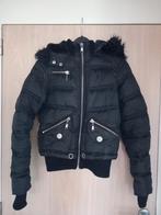 Jas met bontkap - 🎀 - winterjas - maat M -> 5€, Kleding | Dames, Jassen | Winter, Ophalen, Zo goed als nieuw, Maat 38/40 (M)