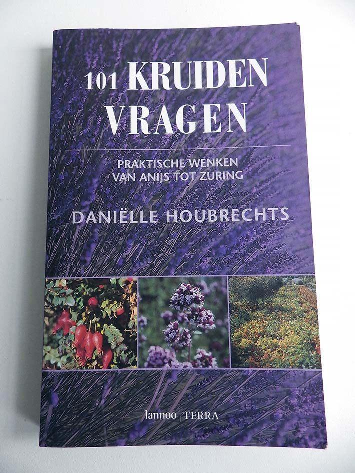101 Kruidenvragen., Boeken, Natuur, Zo goed als nieuw, Ophalen