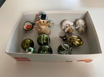 Oude kerstballen beschikbaar voor biedingen