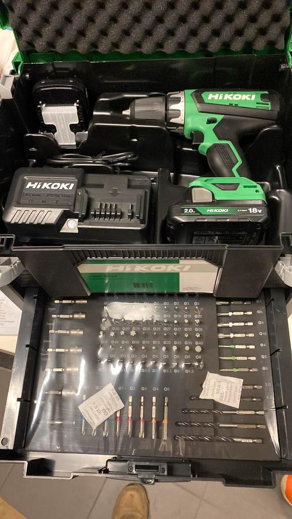 Hikoki boormachine, set met bits en 2x2.0Ah batt. NIEUW, Doe-het-zelf en Bouw, Gereedschap | Boormachines, Nieuw, Boormachine