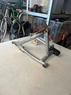 Honda crf70 achterbrug, Ophalen