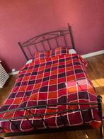 Zwart metalen bed Windsor 140 x 200, Ophalen, Zo goed als nieuw, Metaal