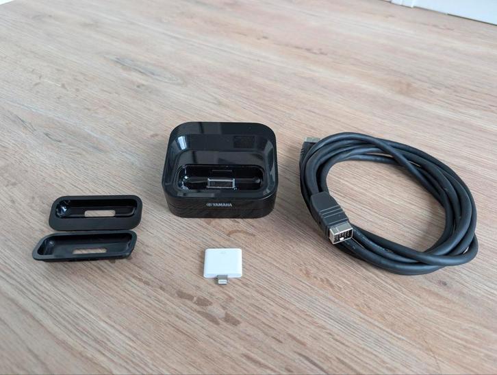 Yamaha YDS-12 iPhone/iPod Dockingstation, incl lightning adp, Audio, Tv en Foto, Audiokabels en Televisiekabels, Zo goed als nieuw