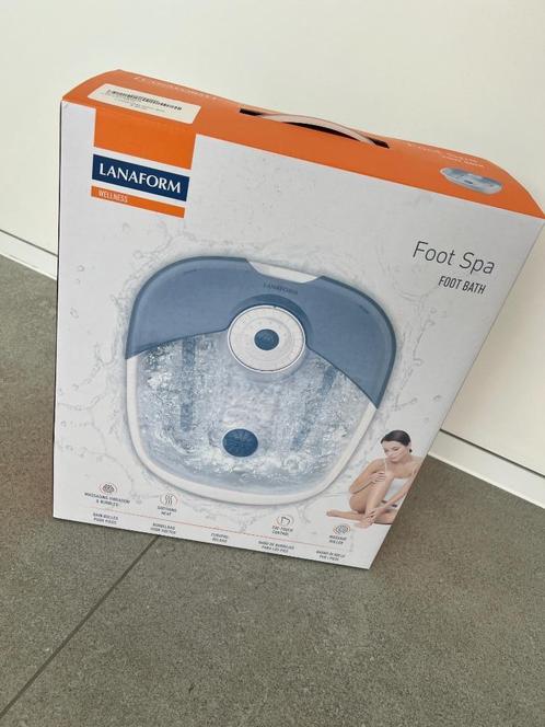 Foot Spa (Lanaform) - Verwarmd bubbelbad met masseerfunctie, Electroménager, Équipement de Soins personnels, Comme neuf, Soin des mains et des pieds