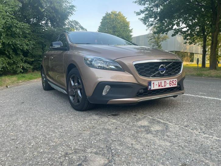 Volvo V40 Country Cross, Auto's, Volvo, Bedrijf, V40, Bluetooth, Diesel, Euro 5, Berline, 5 deurs, Handgeschakeld, Bruin, Zwart
