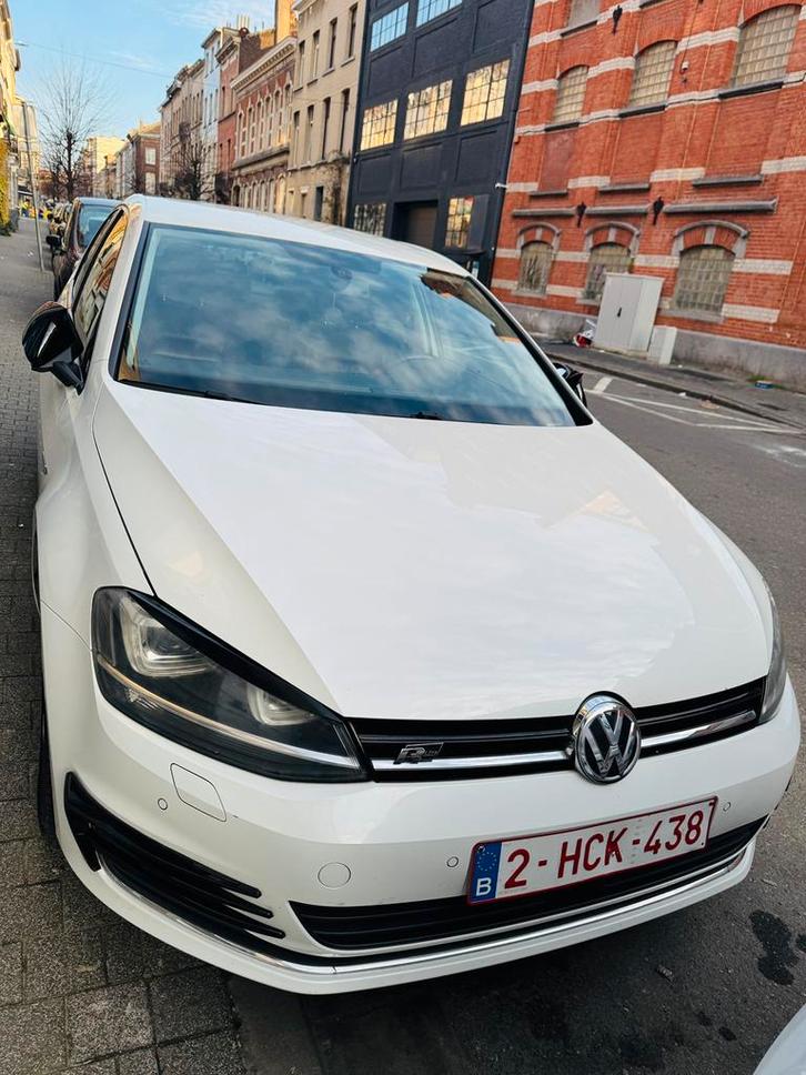 Golf 7 2014. Km 1,92000     Prix 10500€, Auto's, Volkswagen, Particulier, Golf, Benzine, Euro 6, 5 deurs, Automaat, Ophalen