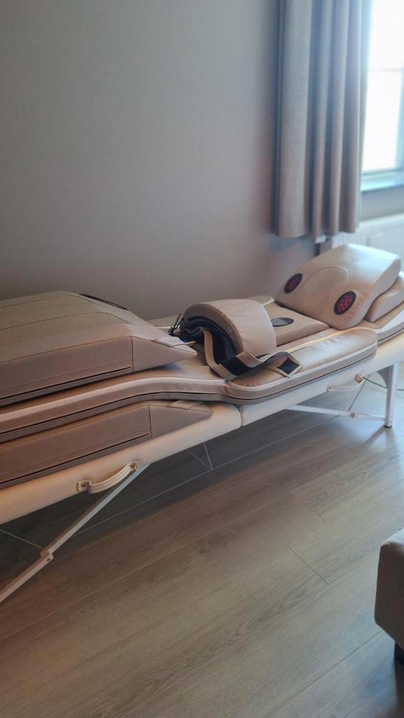 HHP Andullatie-matras evt. incl. massagetafel, Sport en Fitness, Massageproducten, Zo goed als nieuw, Massagetafel, Ophalen
