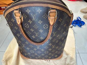Louis Vuitton Monogram Lockit Vertical beschikbaar voor biedingen