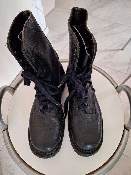 Legerbottines zgn maat 43 ijzersterk, Verzamelen, Militaria | Algemeen, Ophalen