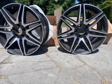 Deux jantes Mercedes Benz Classe V R19 AMG, 245 mm, Véhicule utilitaire, Utilisé, Jante(s)